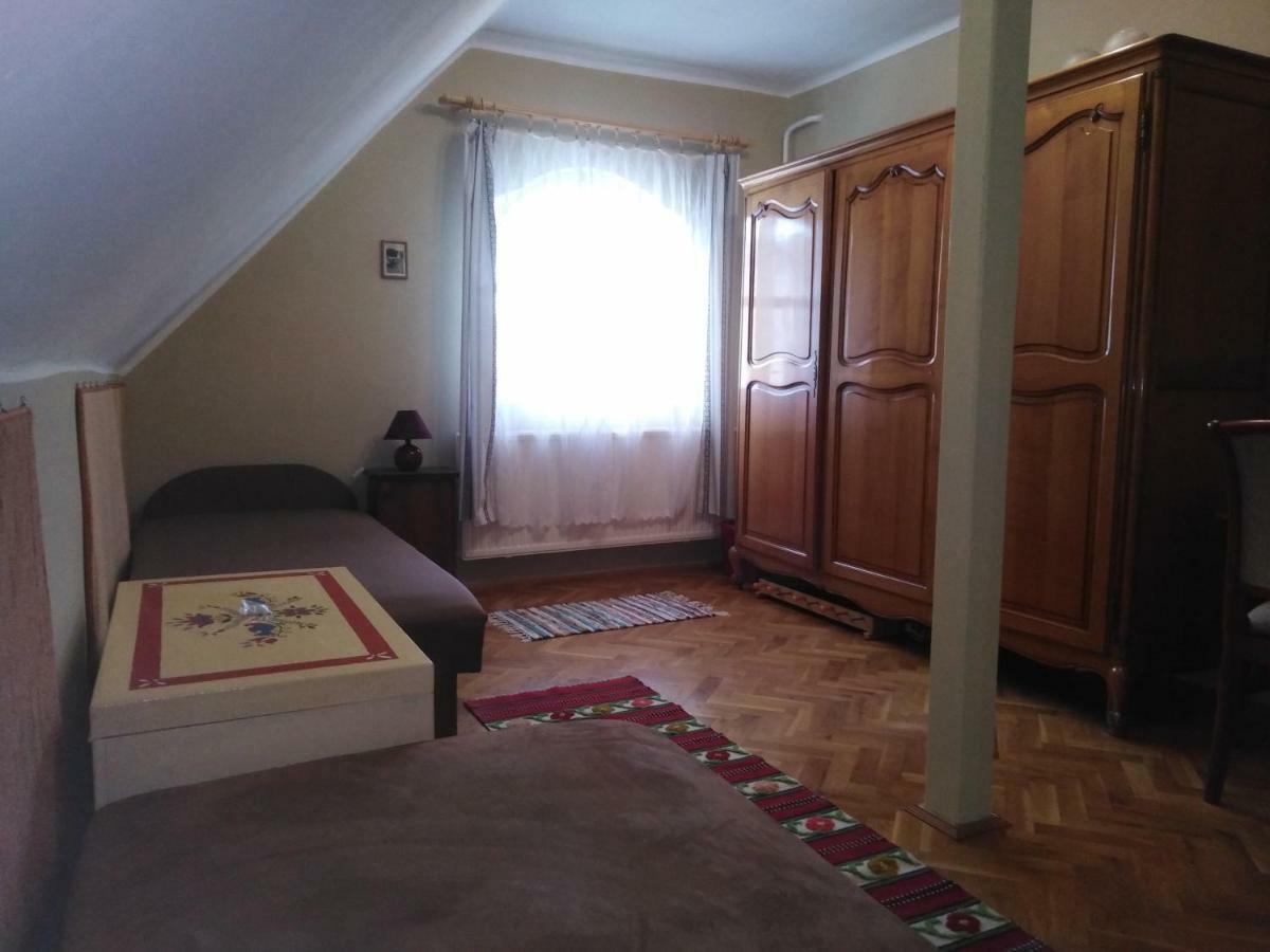 Orgona Vendeghaz Miskolc Apartment Exterior photo